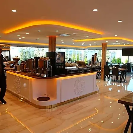 Gumus Palace Gungoren