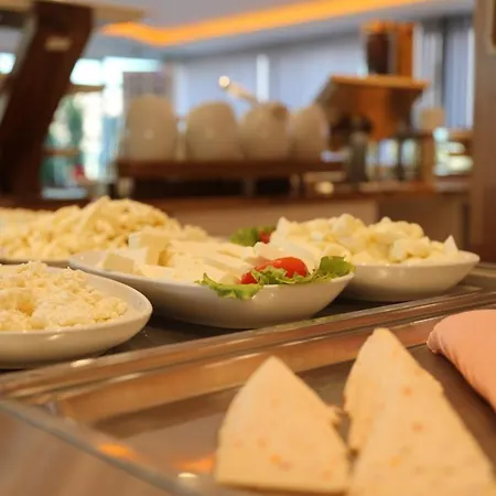 Gumus Palace Gungoren 酒店 3*