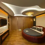 酒店 Gumus Palace Gungoren 3*